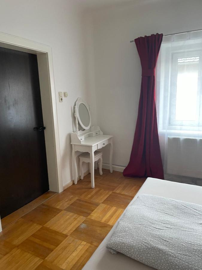 Appartement Attergau Sankt Georgen im Attergau Luaran gambar